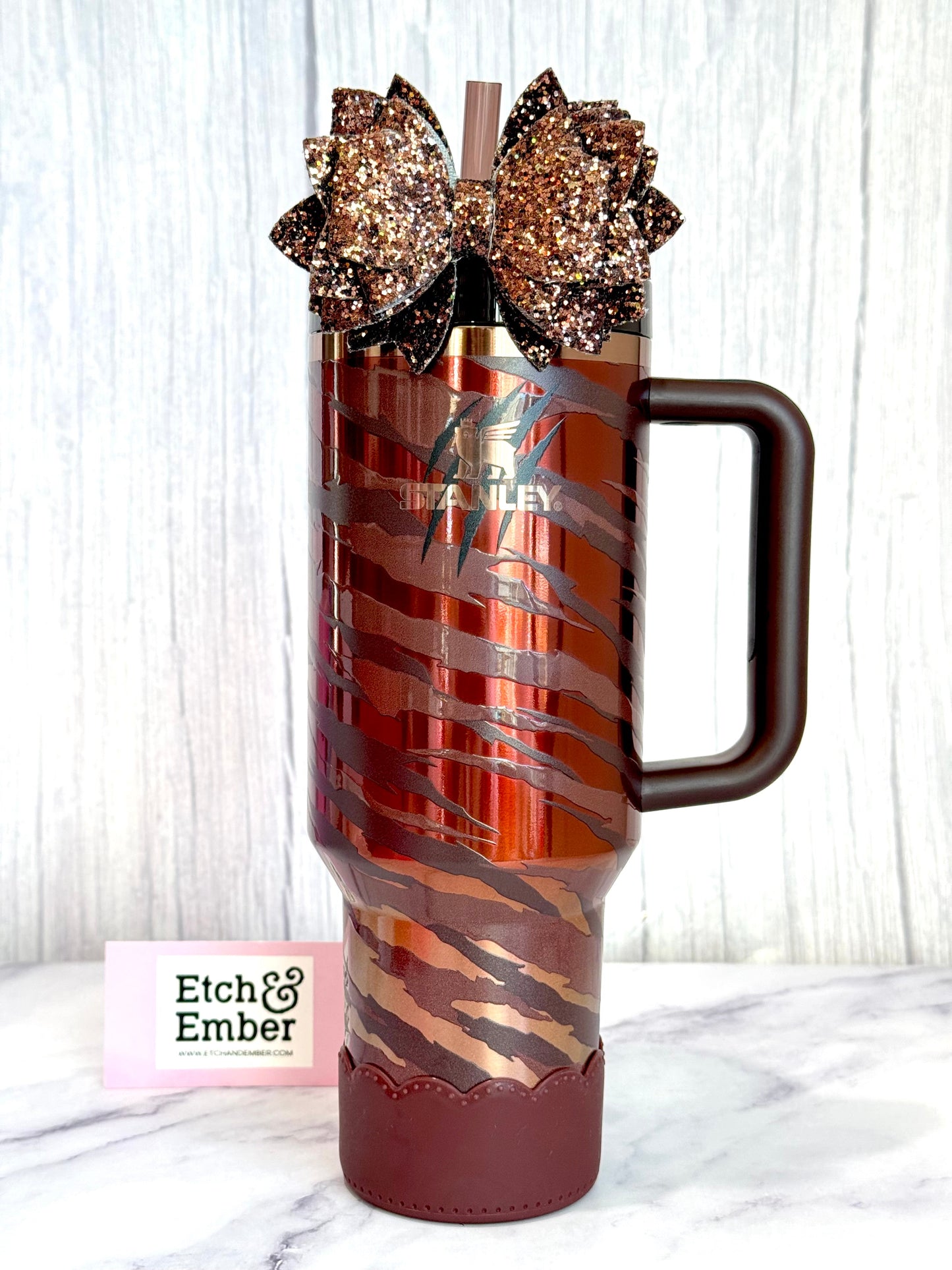 Cabernet Scallop Tumbler Boot