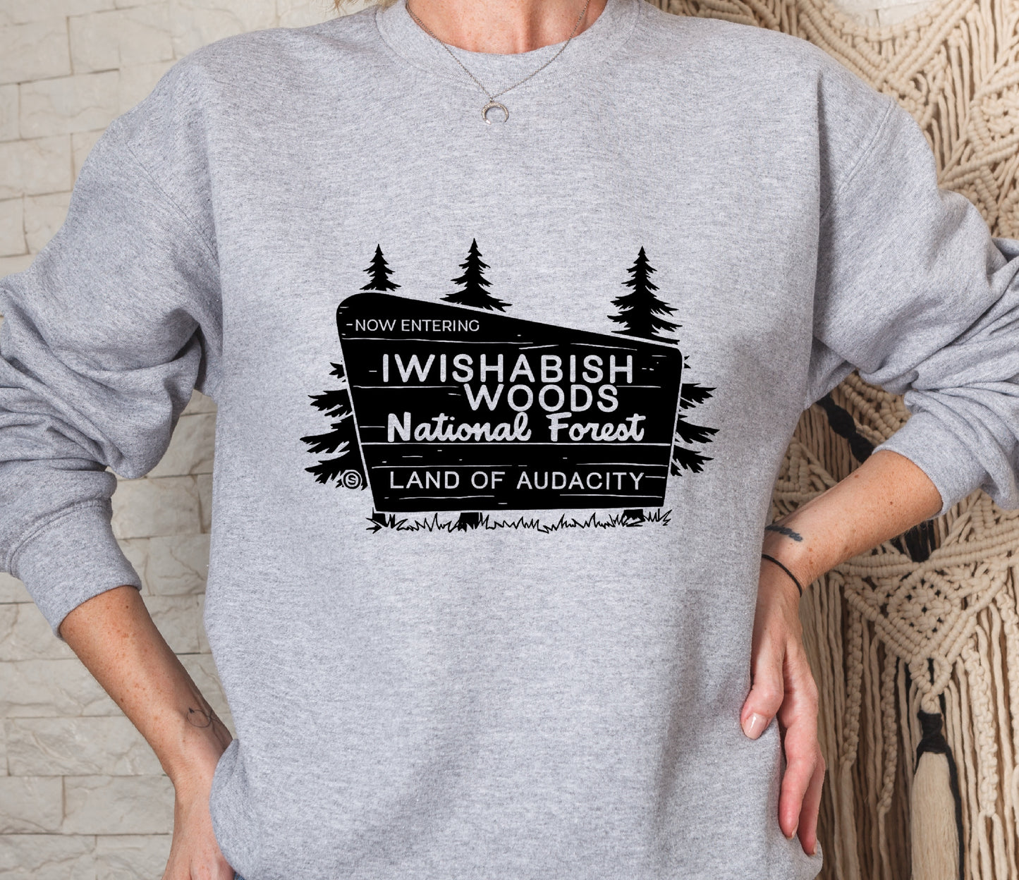 IWISHABISH WOODS National Park Black Crew Sweatshirt