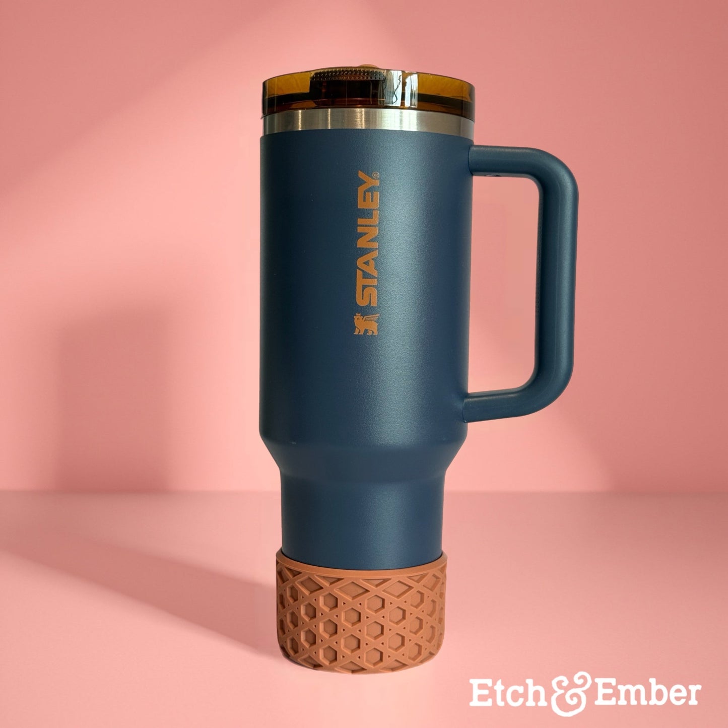 Toast WAFFLE Tumbler Boot