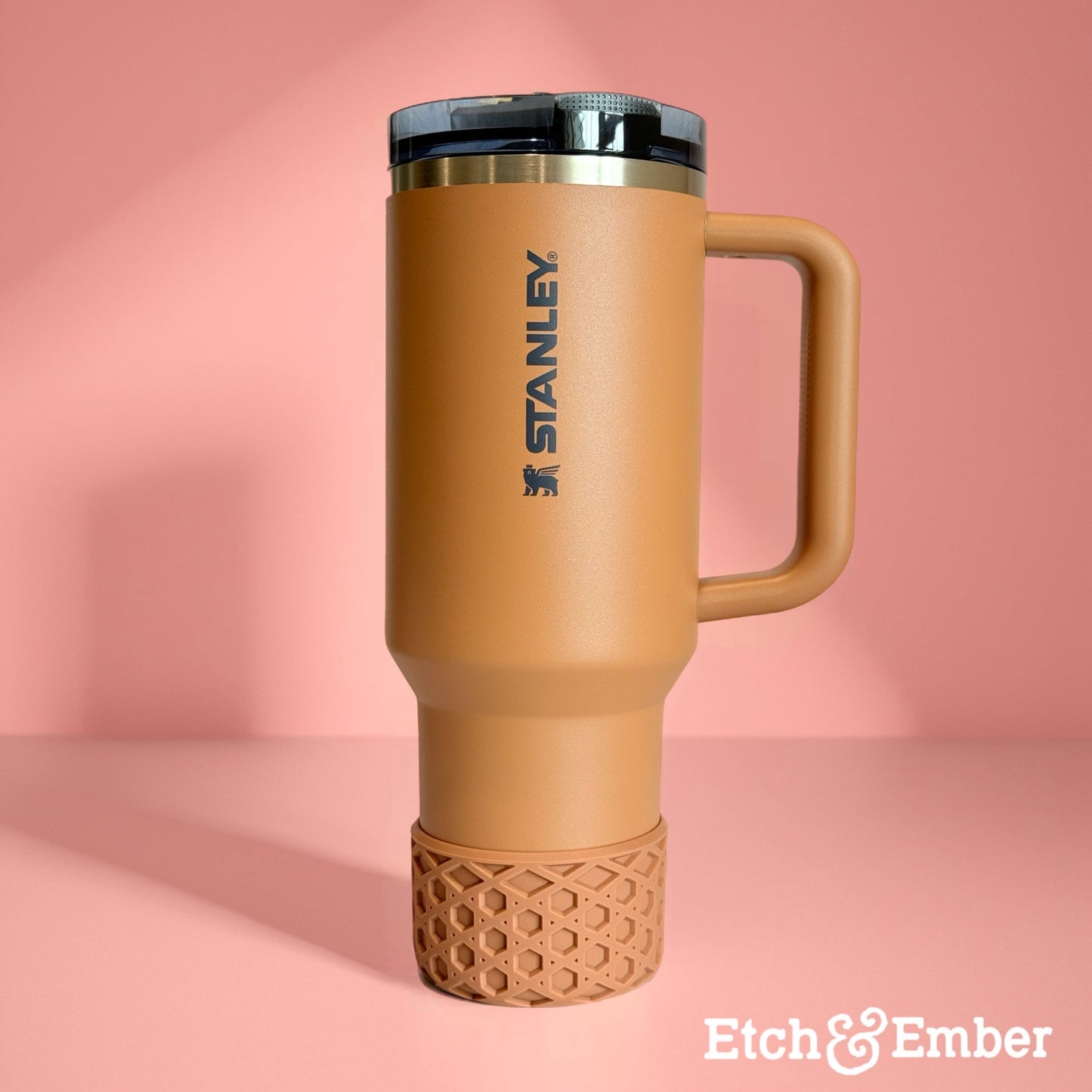 Toast WAFFLE Tumbler Boot